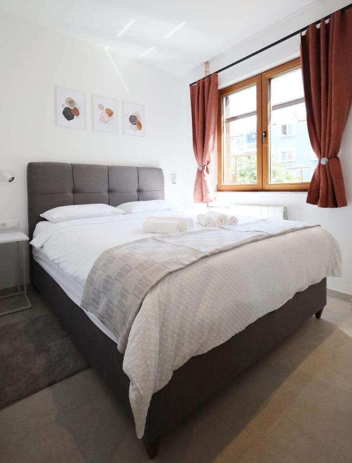Apartments Maestral Μεντουλίν Εξωτερικό φωτογραφία